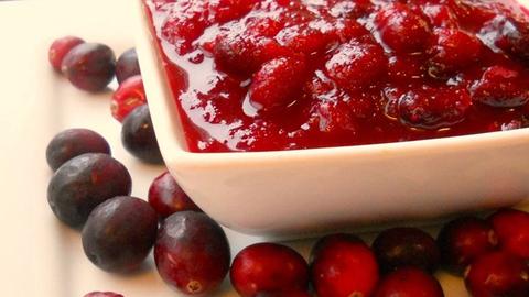 easy-cranberry-sauce